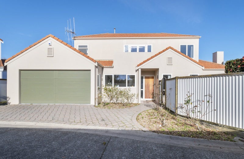 33B Manawatu Street, Hokowhitu, Palmerston North - Carousel 1