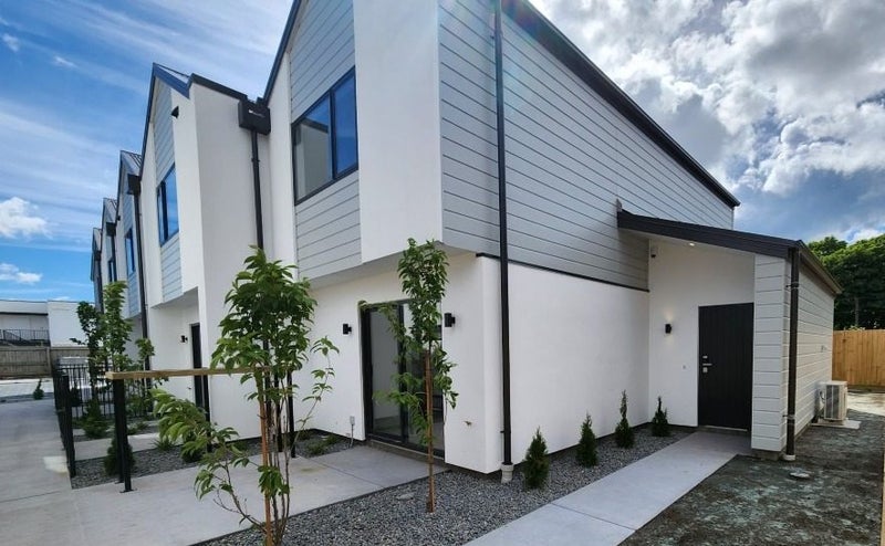 5/15 Bunyan Street, Waltham, Christchurch - Carousel 1