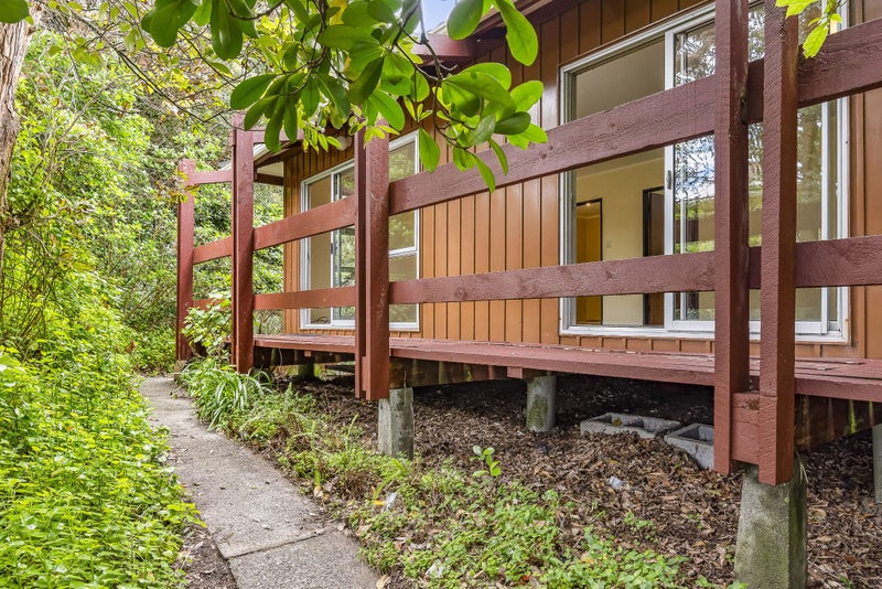 19 Ocean Road, Paekakariki - Carousel 2