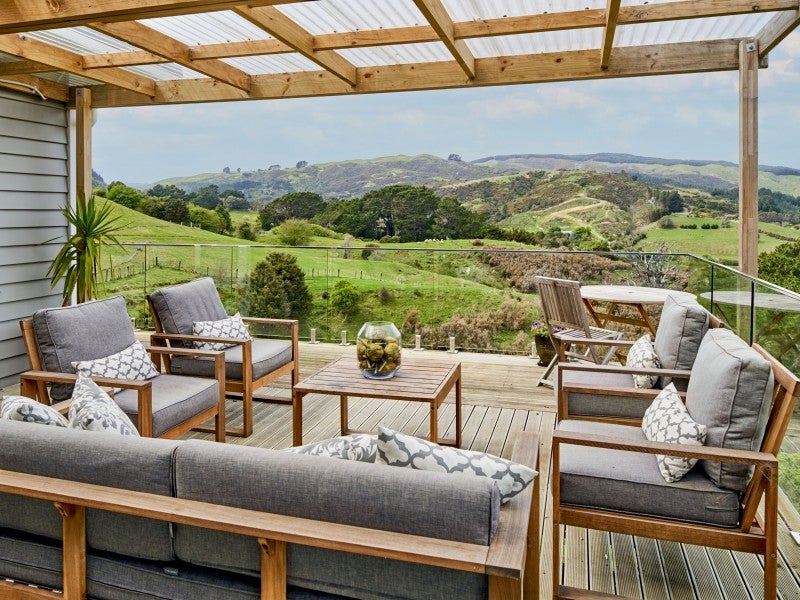 94B Mulhern Road, Judgeford, Porirua - Carousel 1