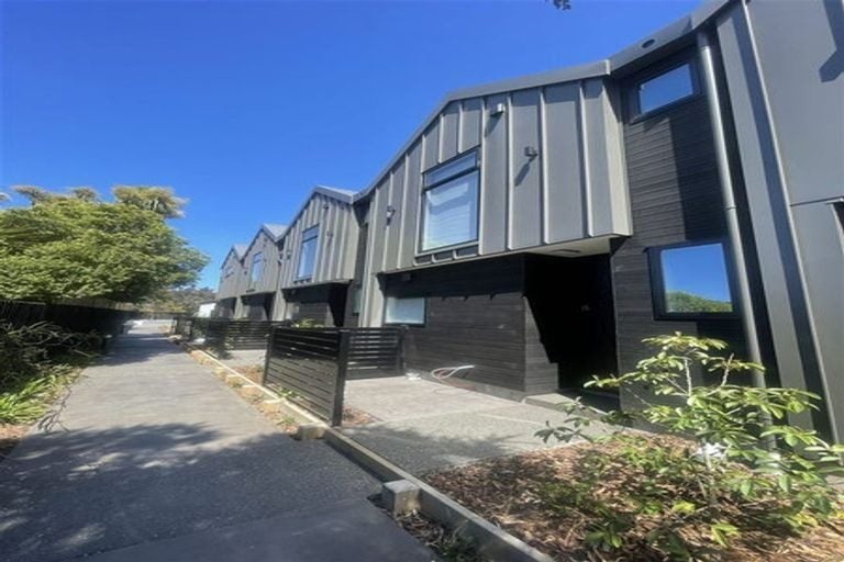 15/24 Devonport Lane, St Albans, Christchurch - Carousel 15