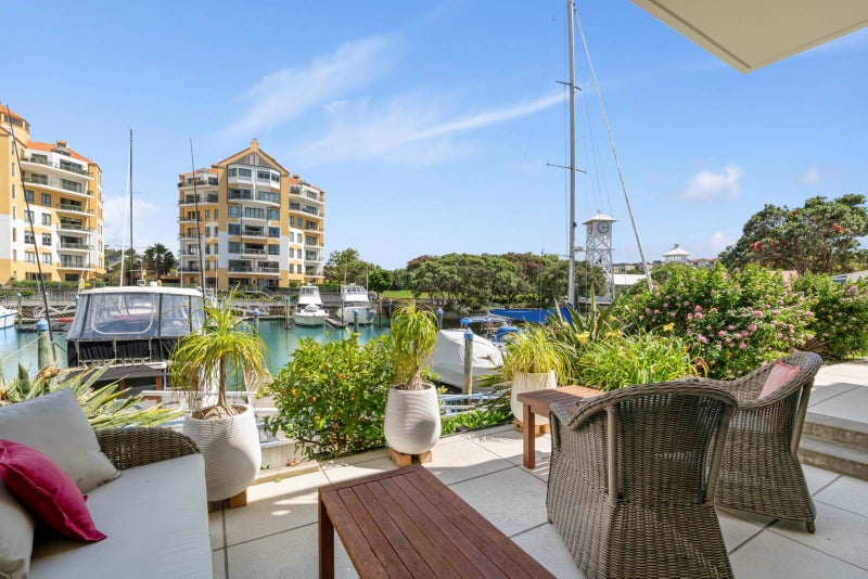 142 Harbour Village Drive, Gulf Harbour, Whangaparaoa - Carousel 1