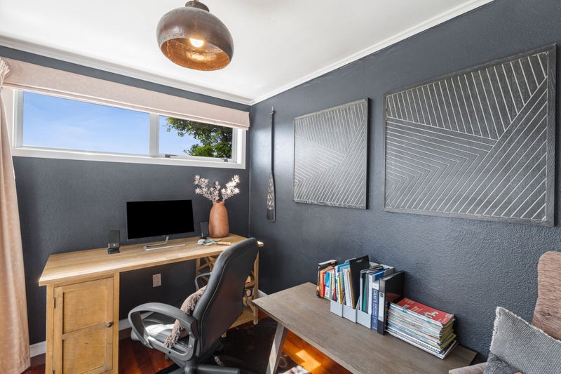 50 Calvert Road, Lynmouth, New Plymouth - Carousel 16