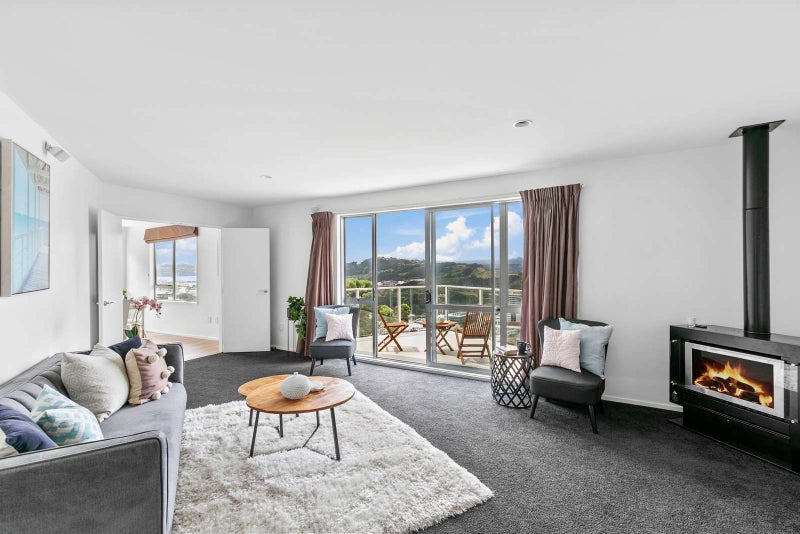 2B Pearce Street, Vogeltown, Wellington - Carousel 2