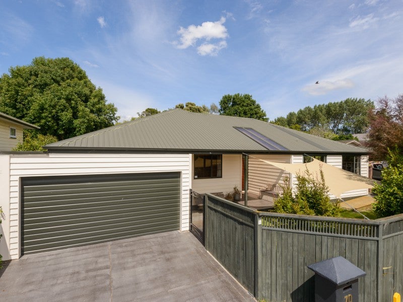 70 Buick Crescent, Awapuni, Palmerston North - Carousel 2
