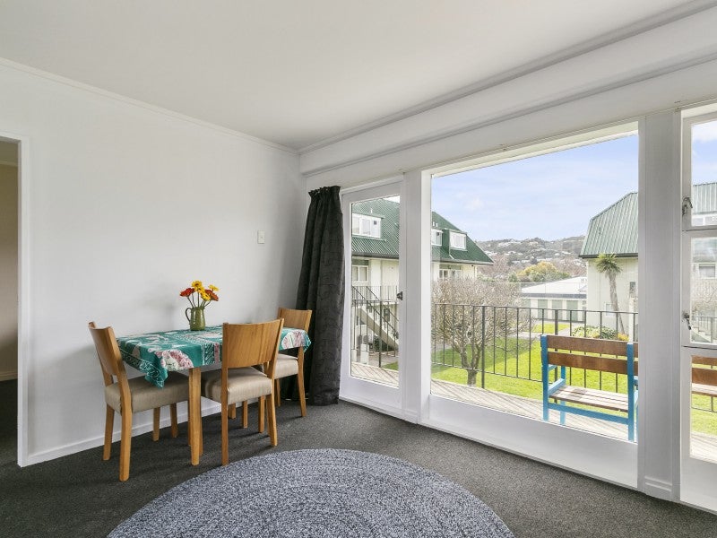 6/19 Britannia Street, Petone, Lower Hutt - Carousel 2