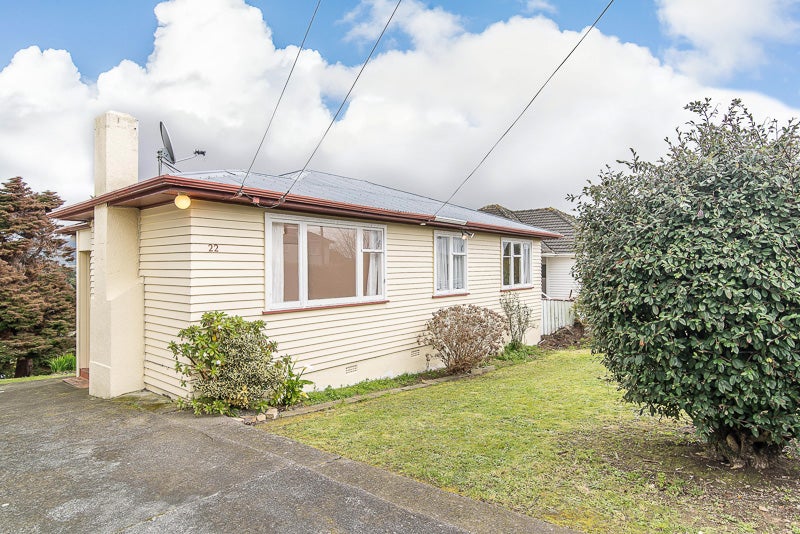 22 Wiltshire Place, Cannons Creek, Porirua - Carousel 1