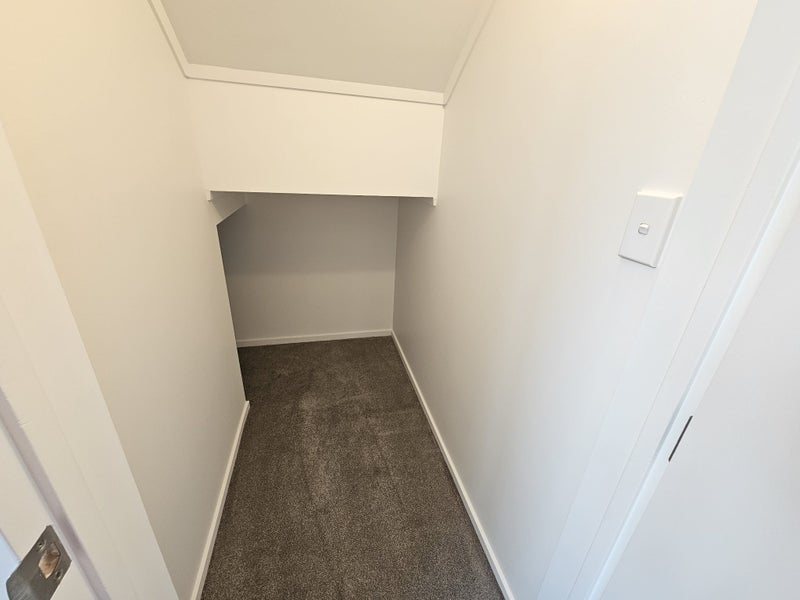 30B Fairlands Avenue, Waterview, Auckland - Carousel 17