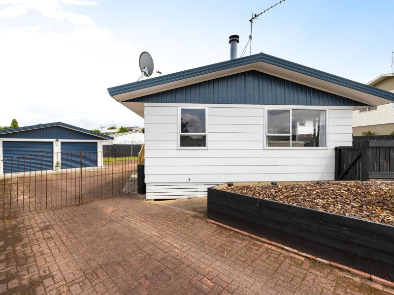7 Mountbatten Place, Dinsdale, Hamilton - Carousel 2