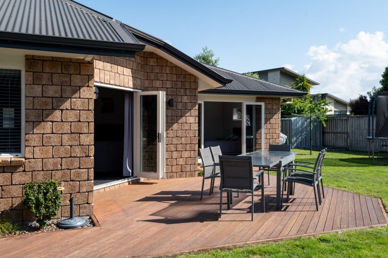 23 Hawkridge Rise, Huntington, Hamilton - Carousel 2