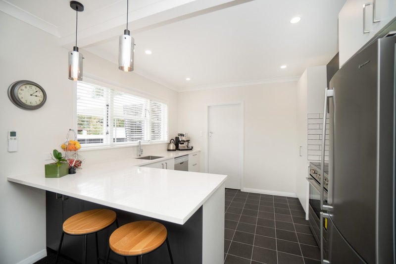 56 Collingwood Street, Hokowhitu, Palmerston North - Carousel 2