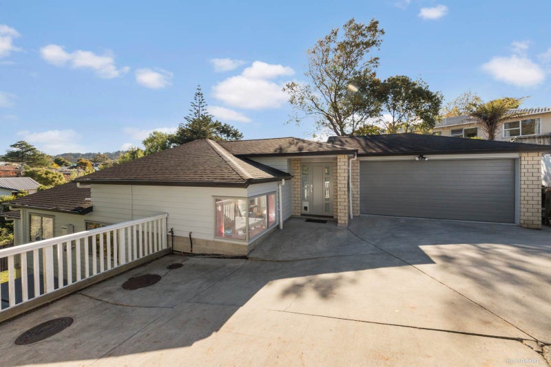 74A Lantana Road, Green Bay, Auckland - Carousel 2