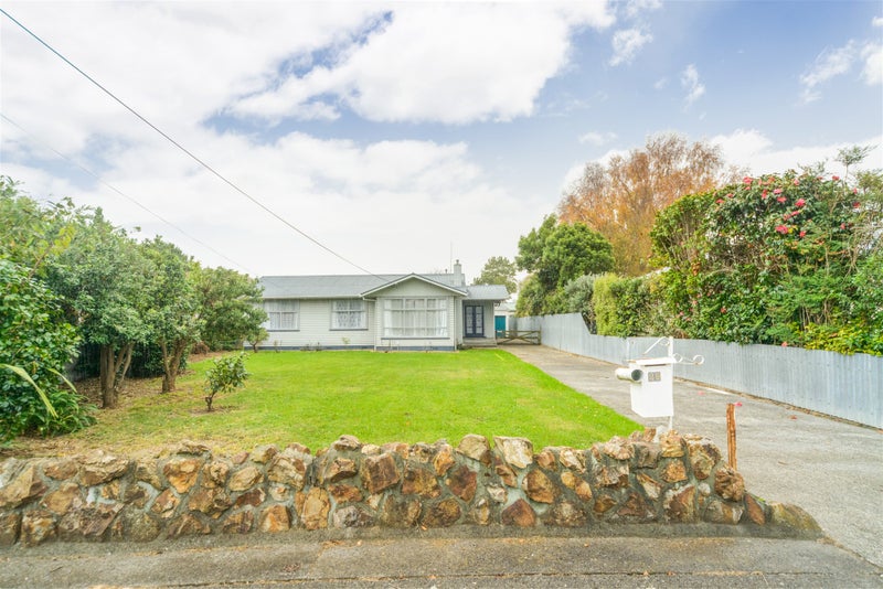 29 Kettle Avenue, Awapuni, Palmerston North - Carousel 1