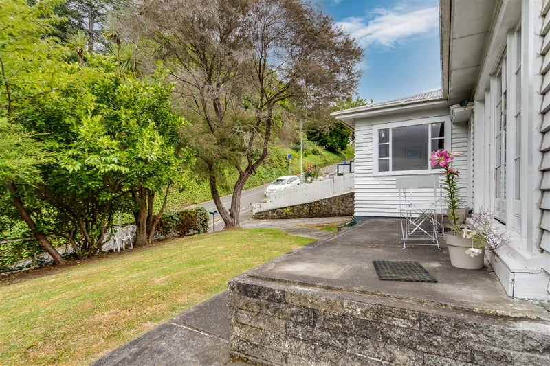 45 Chaucer Road South, Hospital Hill, Napier - Carousel 2
