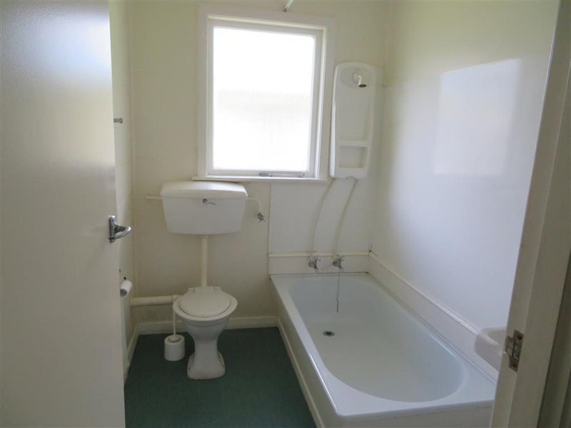 1A Tocker Street, Taitā, Lower Hutt - Carousel 3