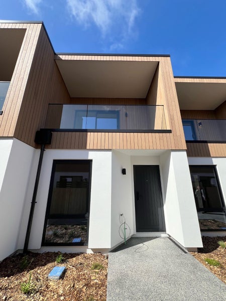 9/92 Cambridge Terrace, Waterloo, Lower Hutt - Carousel 19