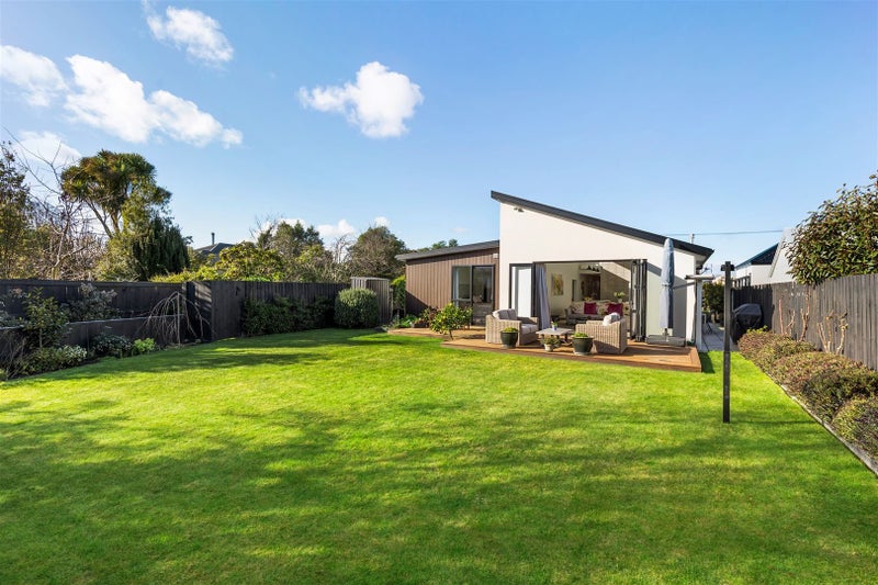 1 McFaddens Road, St Albans, Christchurch - Carousel 18