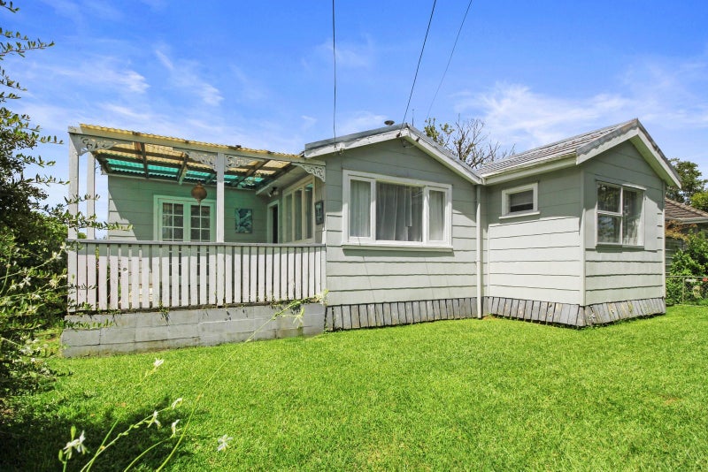 14 Mardon Road, Enderley, Hamilton - Carousel 2