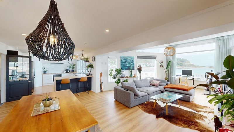 68 Owhiro Bay Parade, Owhiro Bay, Wellington - Carousel 2