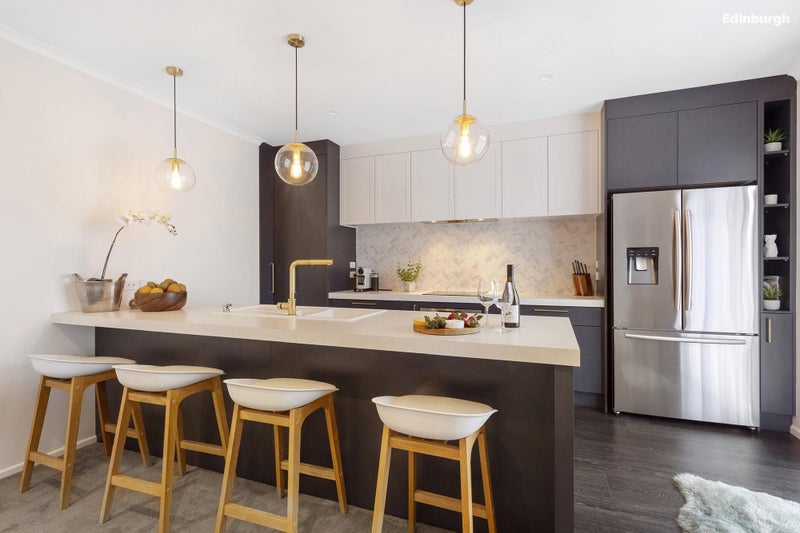 31 Brugh Place, Andersons Bay, Dunedin - Carousel 2