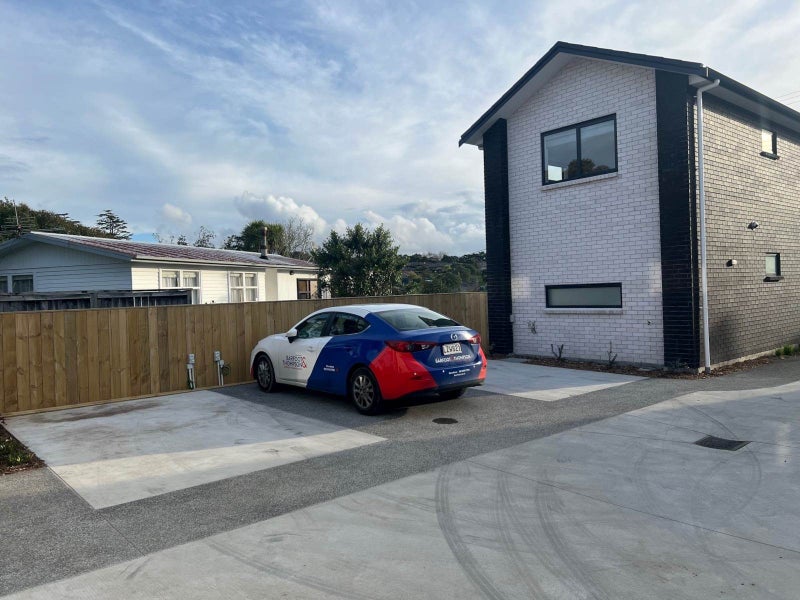 5 Epping Road, Henderson, Auckland - Carousel 2