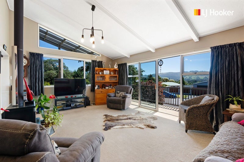 10 Walton Park Avenue, Fairfield, Dunedin - Carousel 2