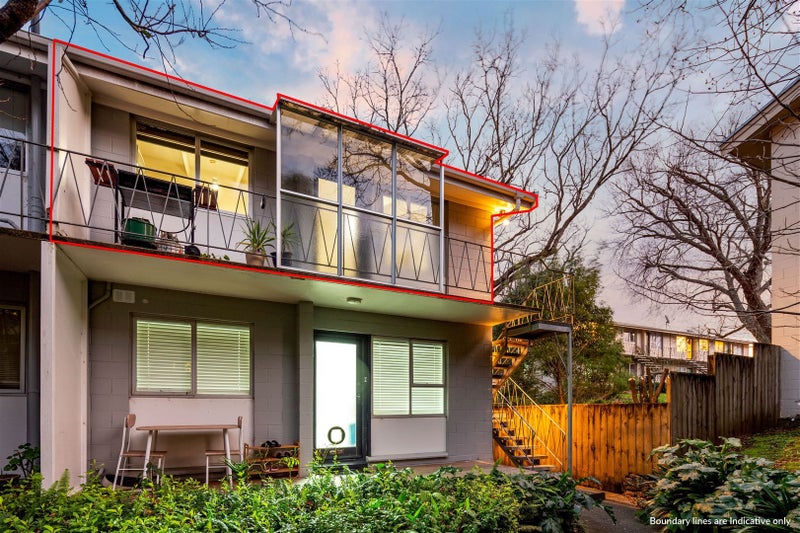 19D Taupata Street, Mount Eden, Auckland - Carousel 1