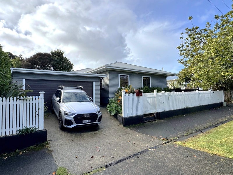 59 Oakley Avenue, Waterview, Auckland - Carousel 2