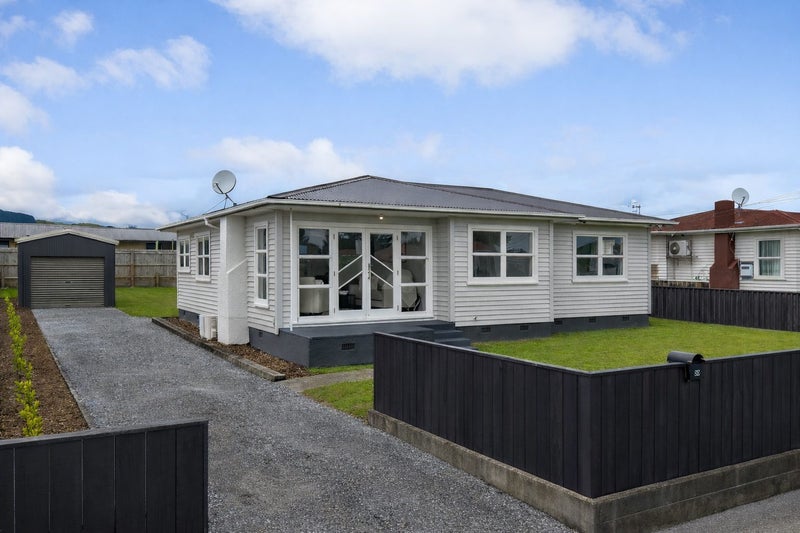 20 Cobham Street, Levin, Levin - Carousel 2
