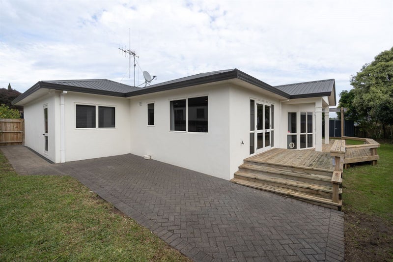 14 Ben Lomond Place, Nawton, Hamilton - Carousel 13