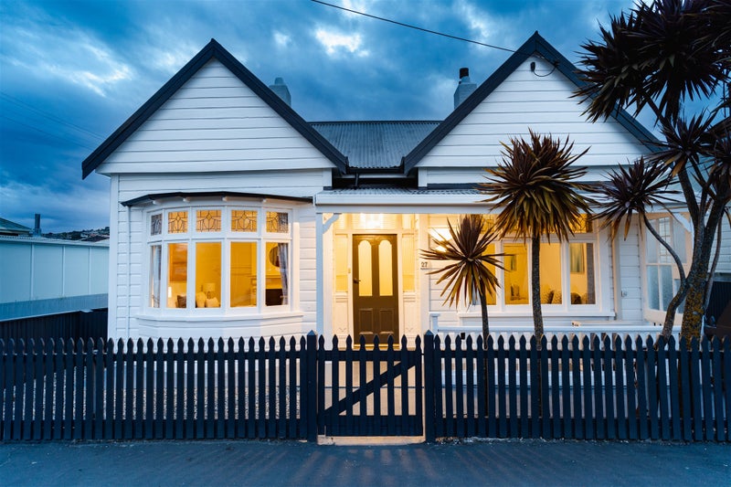 27 Burns Street, South Dunedin, Dunedin - Carousel 1