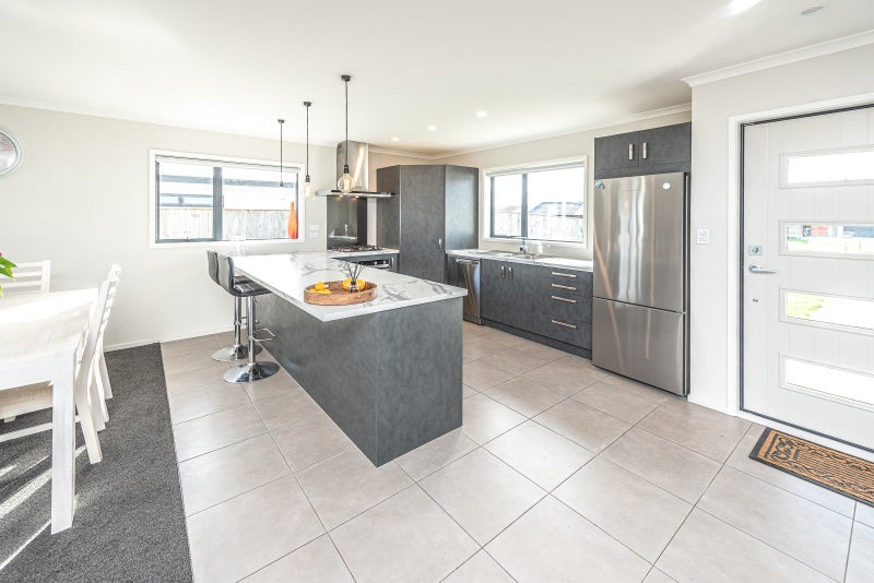 41 Magnolia Crescent, Tawhero, Whanganui - Carousel 2