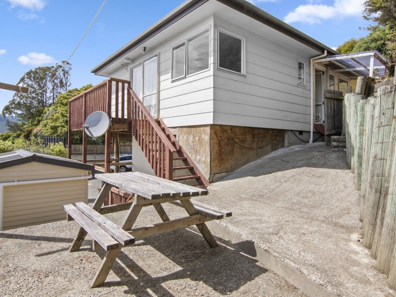 8 Fountain Place, Beachville, Nelson - Carousel 2