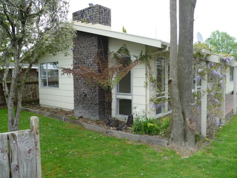 30 Maxwells Line, Awapuni, Palmerston North - Carousel 1