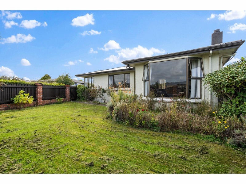 9 Rowan Street, Hargest, Invercargill - Carousel 1