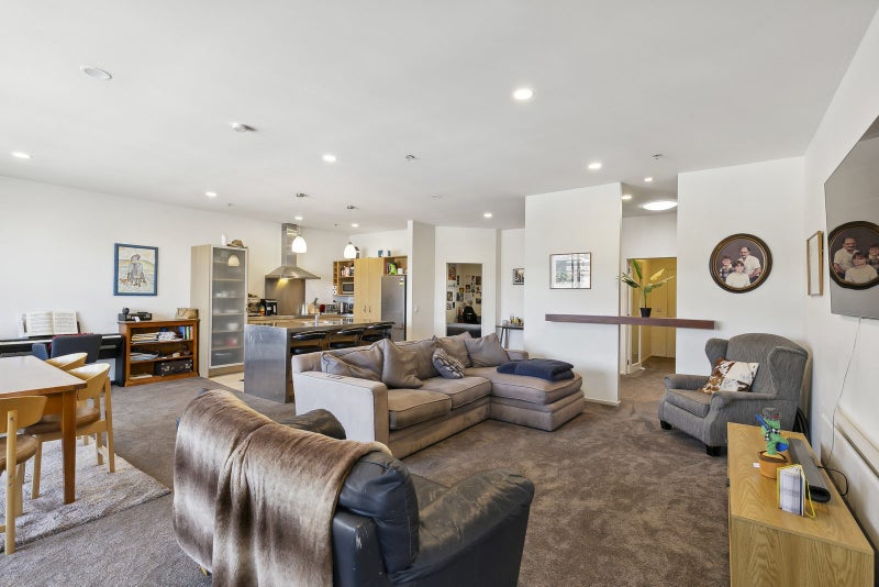 509/107 Thorndon Quay, Pipitea, Wellington - Carousel 1