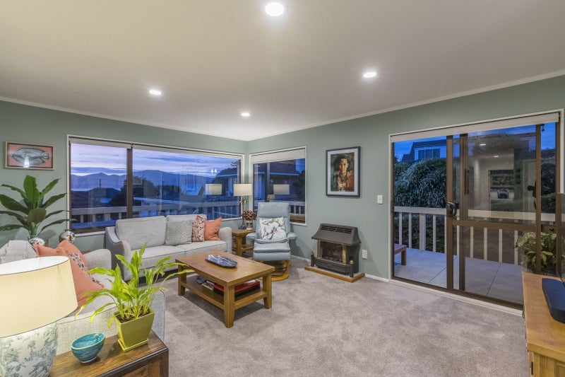 3B Mannson Lane, Paraparaumu Beach, Paraparaumu - Carousel 1