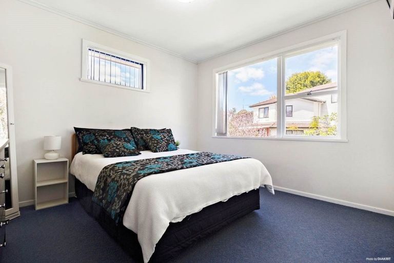 25 Ellice Road, Totara Vale, Auckland - Carousel 8