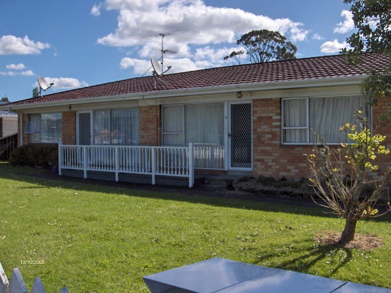 2/79 Glendale Road, Glen Eden, Auckland - Carousel 1