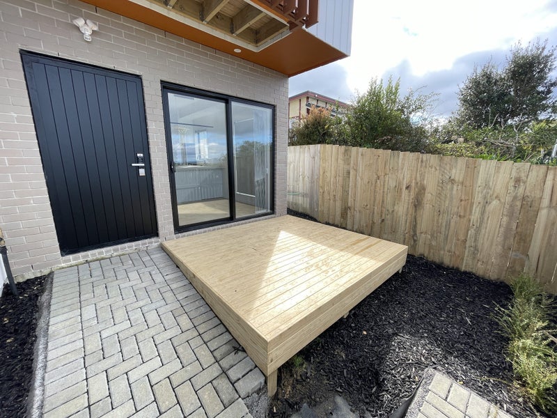 13A Glendhu Road, Bayview, Auckland - Carousel 2