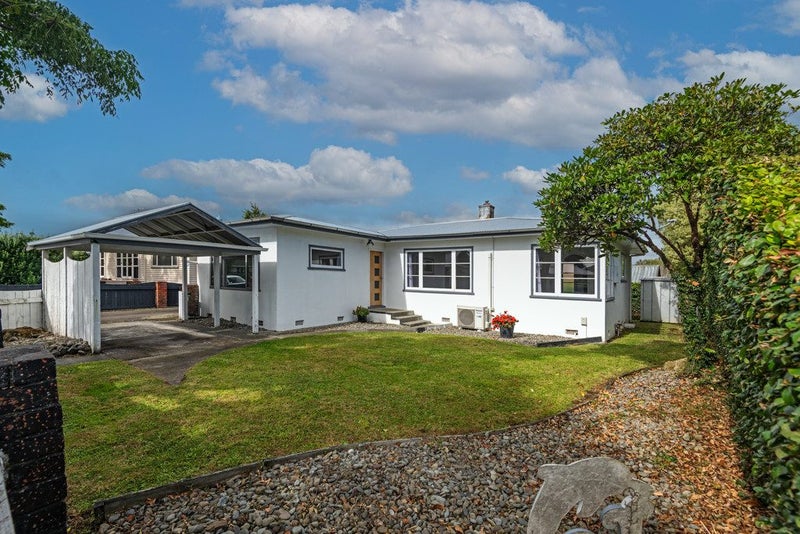 390 Ruahine Street, Terrace End, Palmerston North - Carousel 1