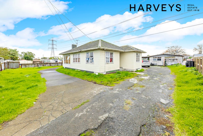 45 Ashton Avenue, Otara, Auckland - Carousel 1