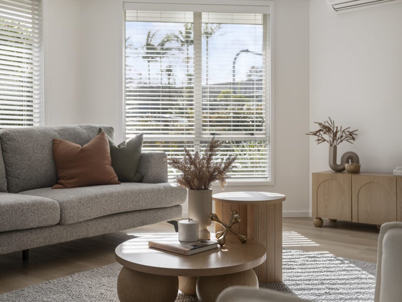 5 Kasia Close, Massey, Auckland - Carousel 2