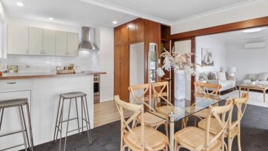 5/359 Worcester Street, Linwood, Christchurch - Carousel 1