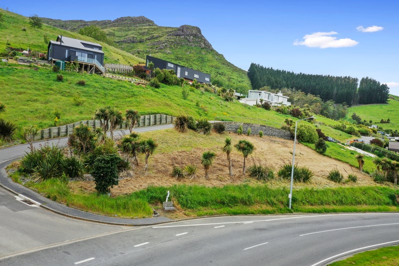 92A Governors Bay Road, Cass Bay, Lyttelton - Carousel 2