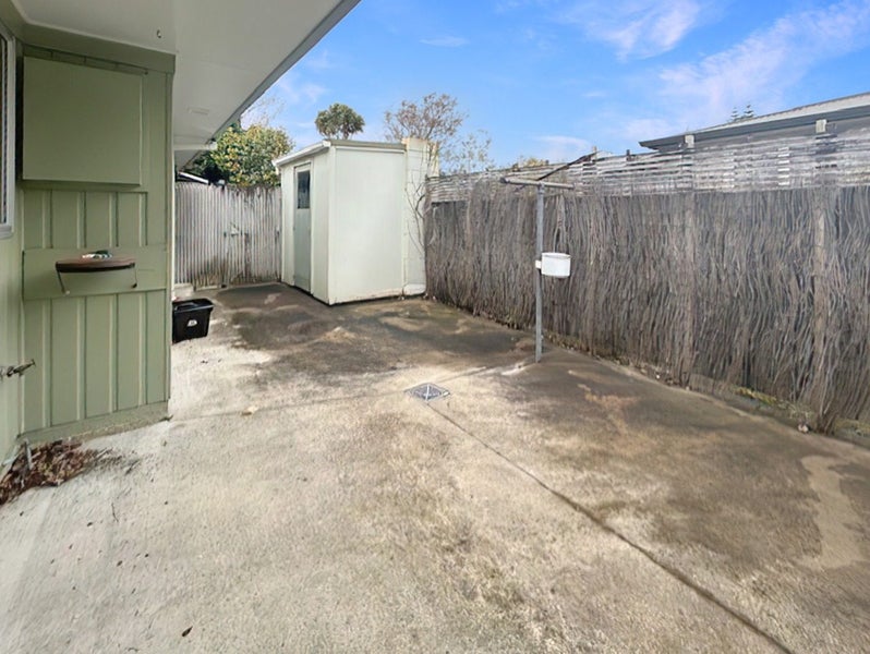 19C Churchill Avenue, Hokowhitu, Palmerston North - Carousel 2
