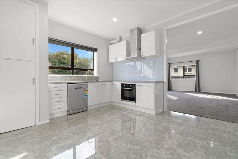 1/26 Mason Street, Moera, Lower Hutt - Carousel 2