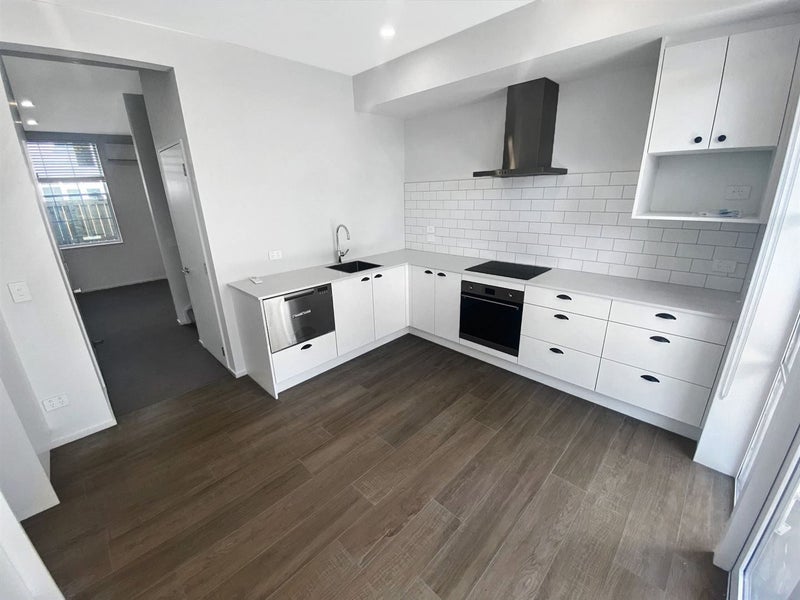 3/9 Bunyan Street, Waltham, Christchurch - Carousel 2