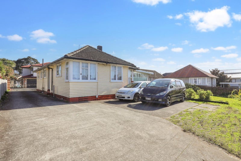 70 Swaffield Road, Papatoetoe, Auckland - Carousel 1