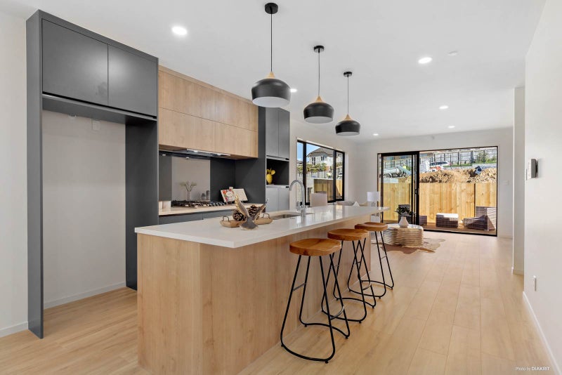 27 Waka Street, Albany Heights, Auckland - Carousel 2